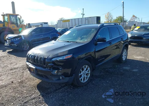 2015 Jeep Cherokee Latitude z USA, uszkodzony, nr VIN 1C4PJMCS1FW624301